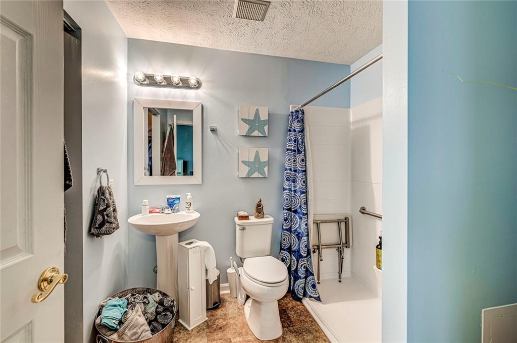 6026 Rocky Road Anderson, IN 46013 - Photo 15 of 28 Gallery Image 15