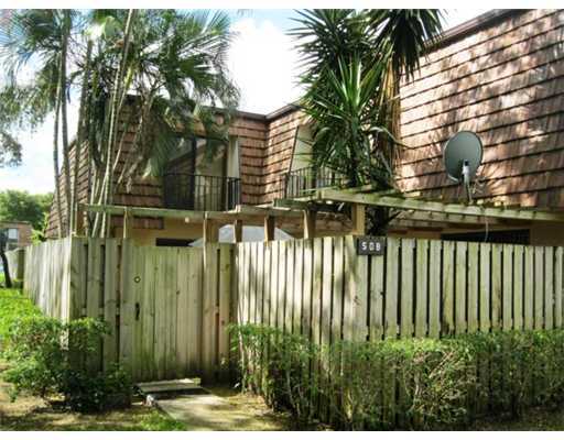 508 5th Lane Greenacres, FL 33463 - Photo 1 of 8 Primary Photo