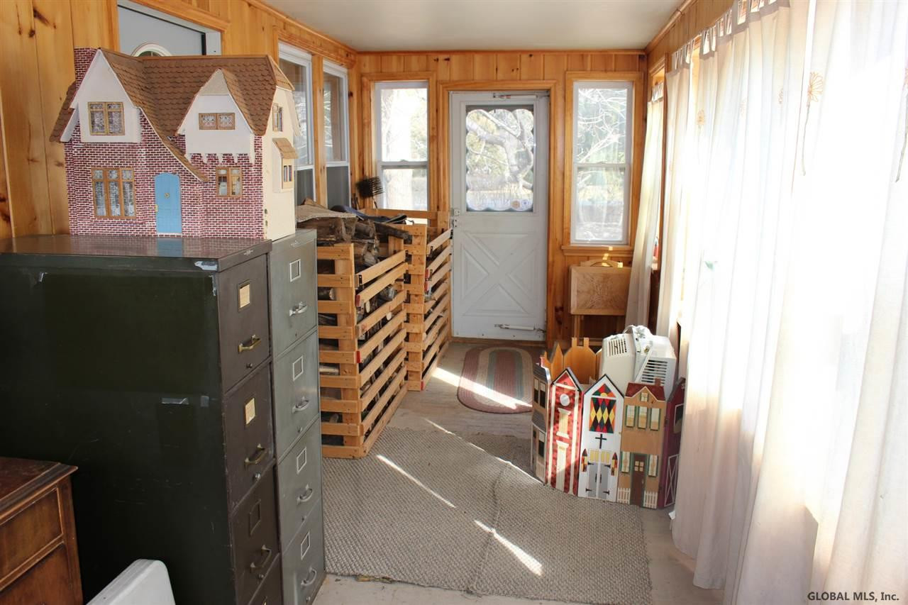 1383 Dunnsville Road Rotterdam, NY 12306 - Photo 4 of 24 Photo 4