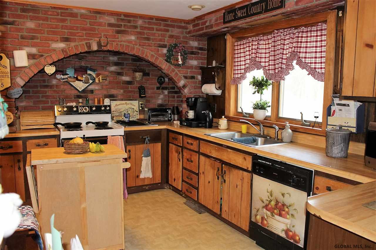 1383 Dunnsville Road Rotterdam, NY 12306 - Photo 8 of 24 Photo 8