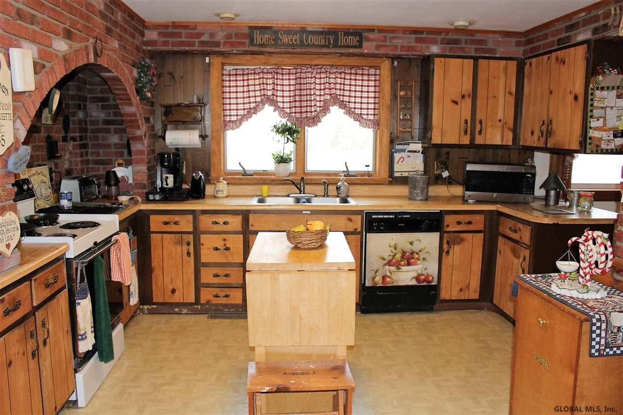 1383 Dunnsville Road Rotterdam, NY 12306 - Photo 9 of 24 Photo 9