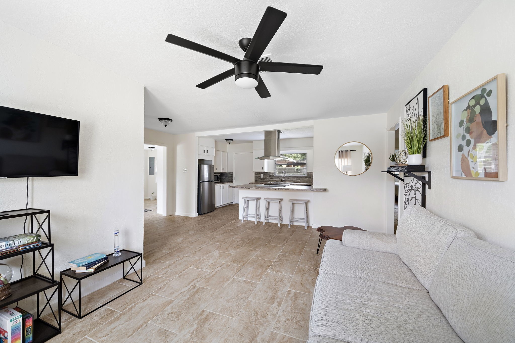 5914 Darnell Street Houston, TX 77074 - Photo 5 of 20