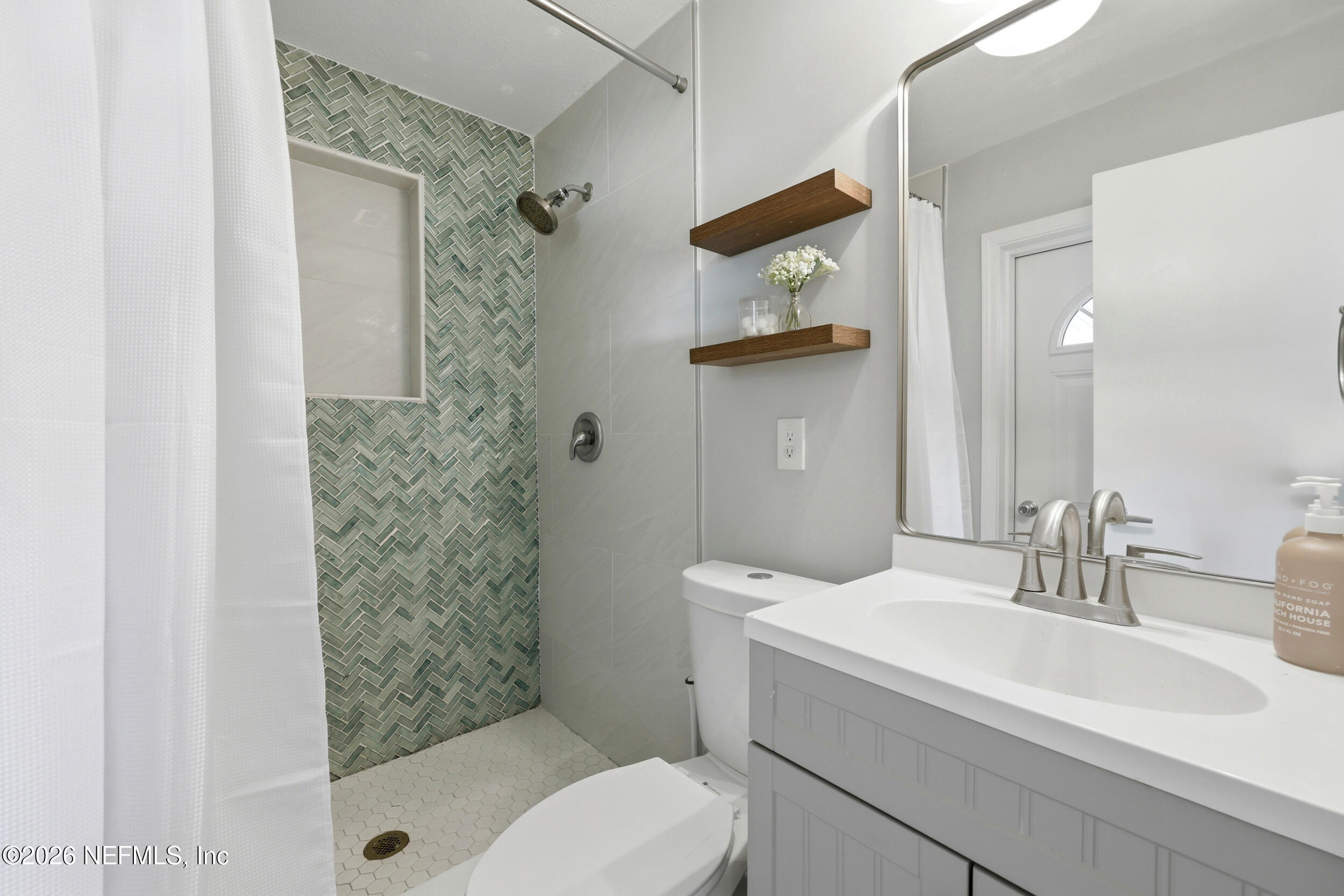 416 Driftwood Road Neptune Beach, FL 32266 - Photo 16 of 24 Updated Primary Bath