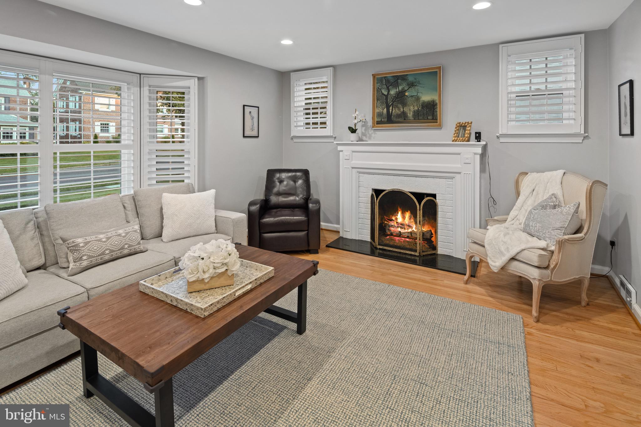711 West Greenman Road Haddonfield, NJ 08033 - Photo 8 of 49 Living Room