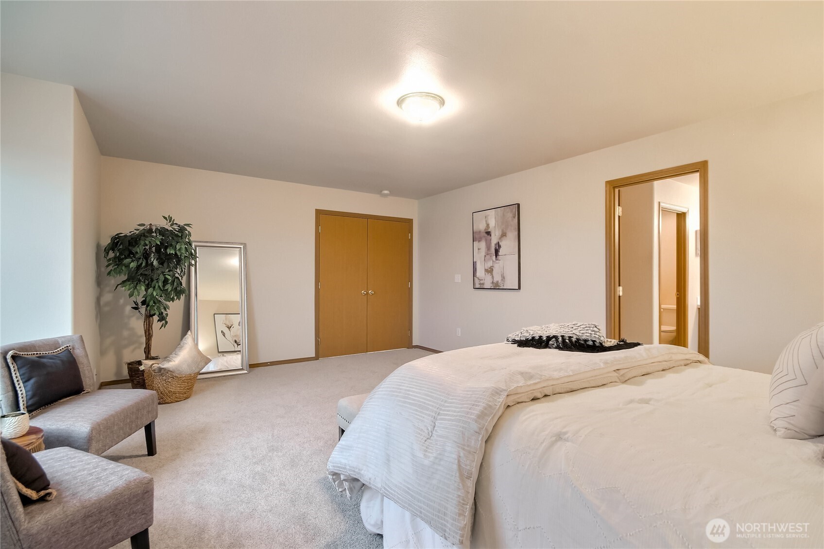 22817 Southeast 271st Place Maple Valley, WA 98038 - Photo 17 of 37