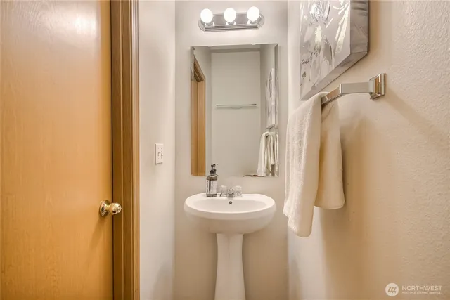 $799,000 | 22817 Southeast 271st Place, Maple Valley, WA 98038