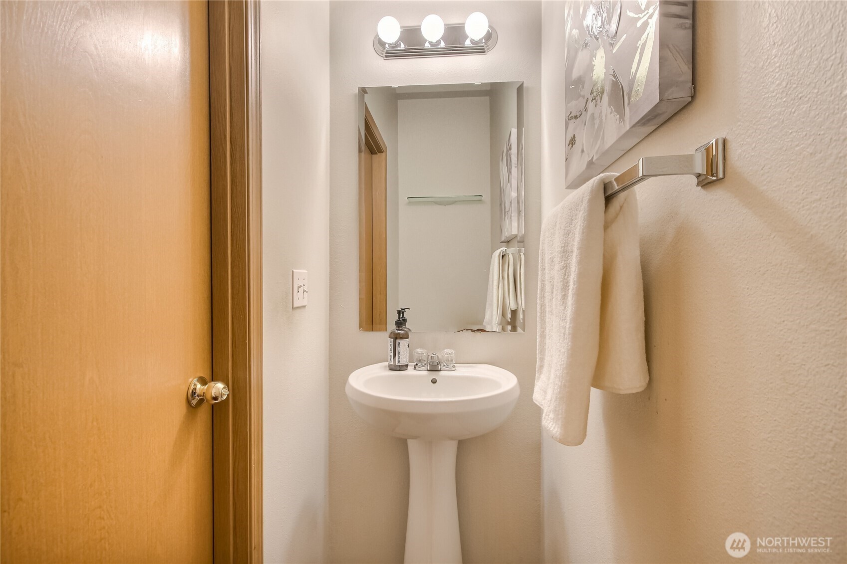 22817 Southeast 271st Place Maple Valley, WA 98038 - Photo 23 of 37