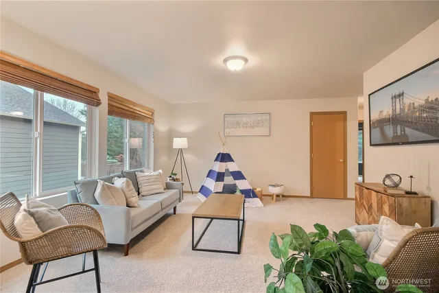 $799,000 | 22817 Southeast 271st Place, Maple Valley, WA 98038