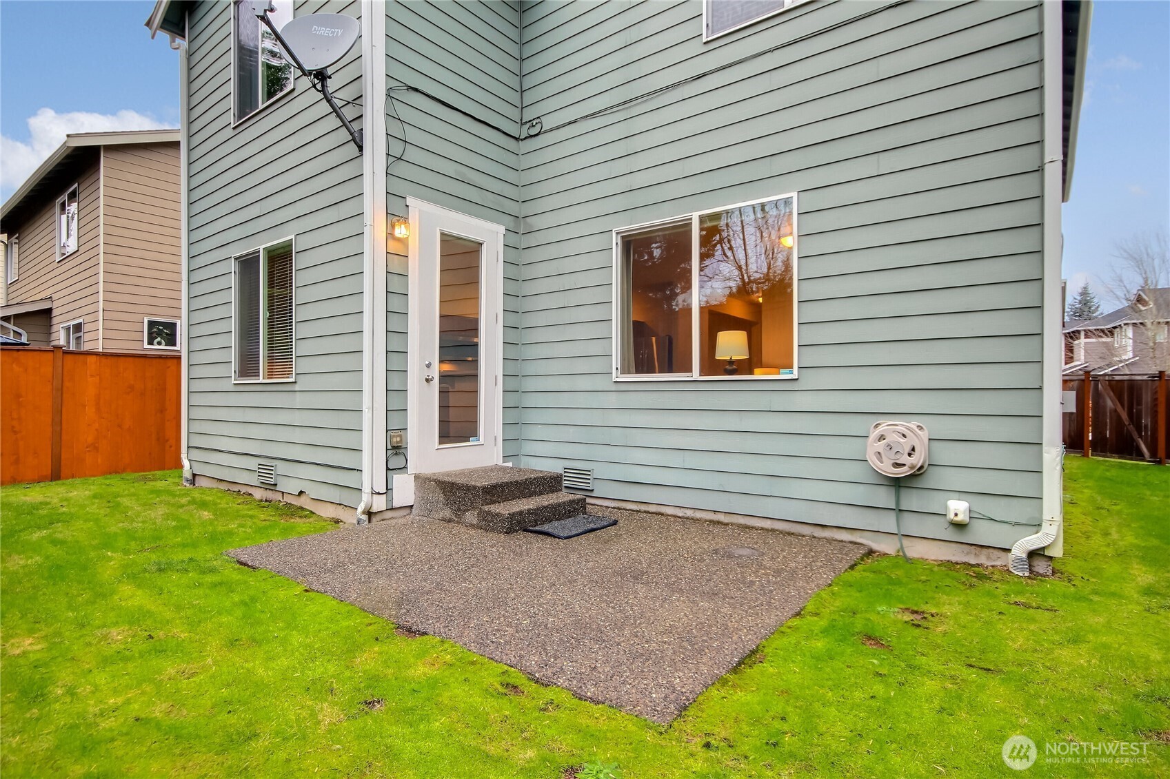 22817 Southeast 271st Place Maple Valley, WA 98038 - Photo 28 of 37