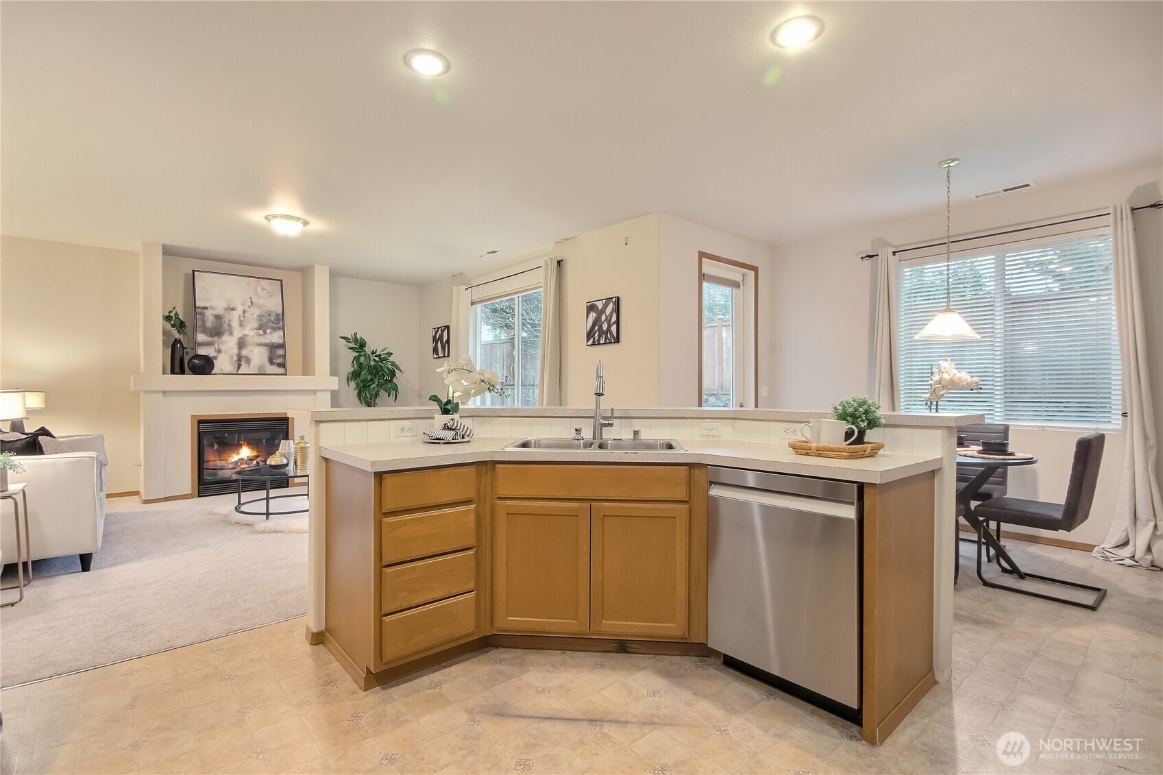 22817 Southeast 271st Place Maple Valley, WA 98038 - Photo 10 of 37