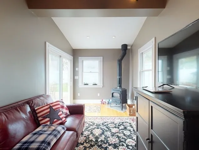 $5,000 | 180 Hammond Street, Waltham, MA 02451