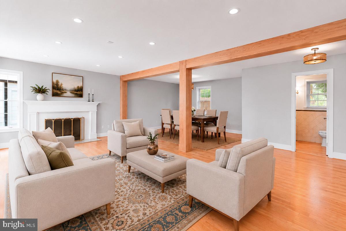 6023 Walhonding Road Bethesda, MD 20816 - Photo 3 of 33