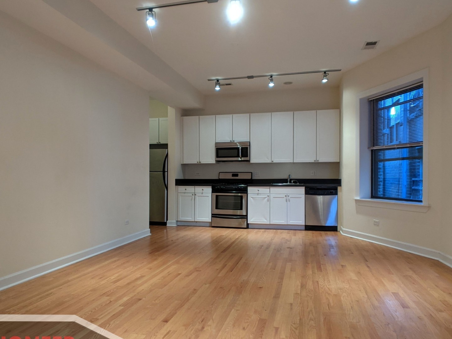 4715 North Sheridan Road, Unit 22N Chicago, IL 60640 - Photo 2 of 17
