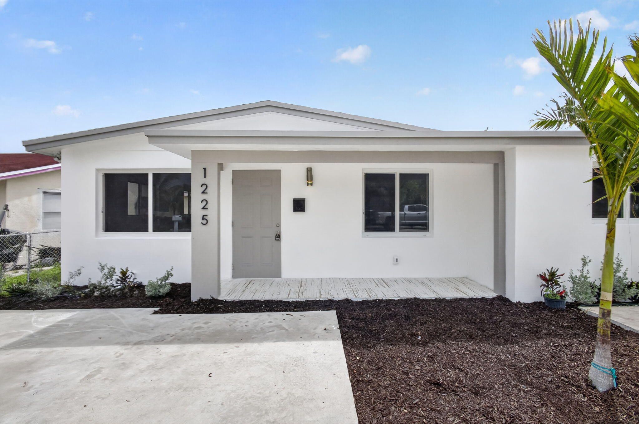 1225 West 32nd Street Riviera Beach, FL 33404 - Photo 2 of 40 3-web-or-mls-5D1A8852