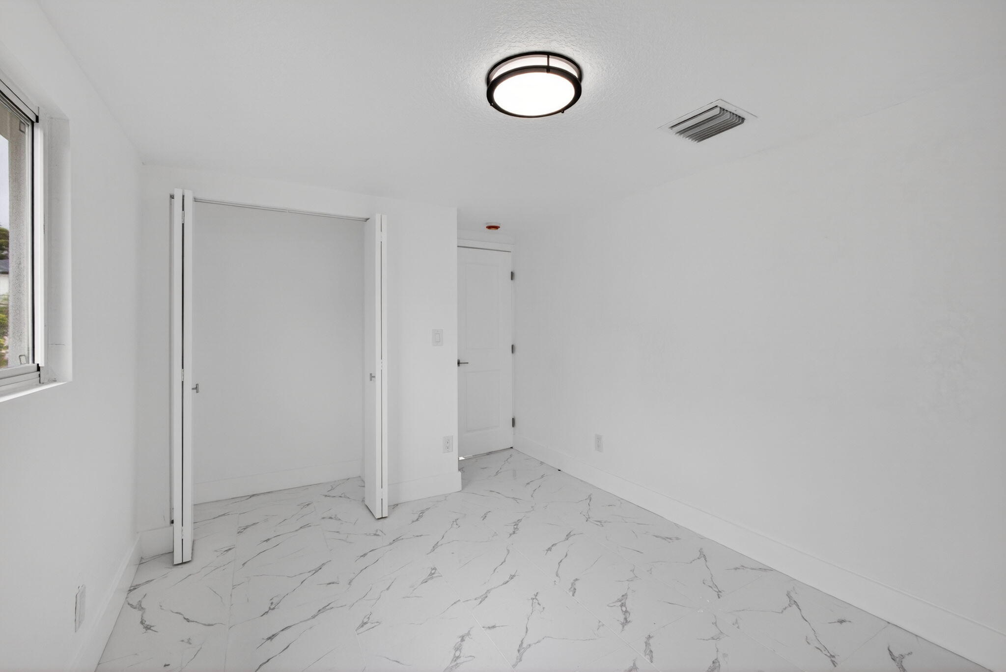 1225 West 32nd Street Riviera Beach, FL 33404 - Photo 29 of 40 32-web-or-mls-5D1A8792