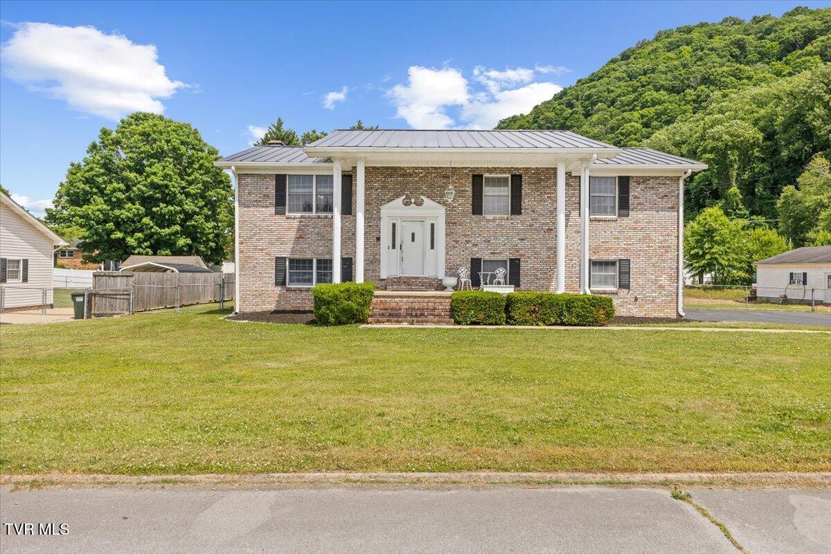 1012 South Gate Drive Elizabethton, TN 37643 - Photo 48 of 58 48-128A0912
