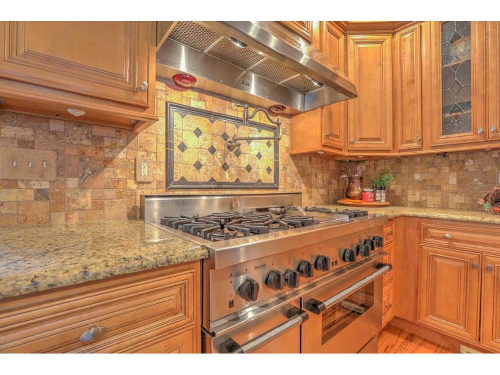 111 Stonebrook Loop Elizabethton, TN 37643 - Photo 12 of 36 kitchen
