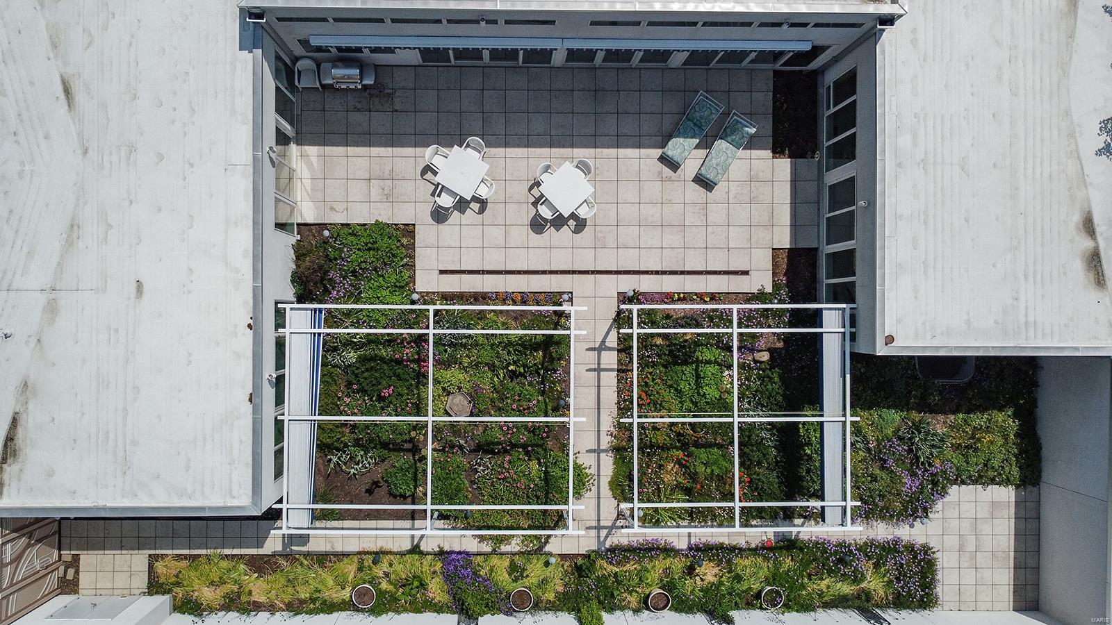 309 South Spoede Road Creve Coeur, MO 63141 - Photo 42 of 48