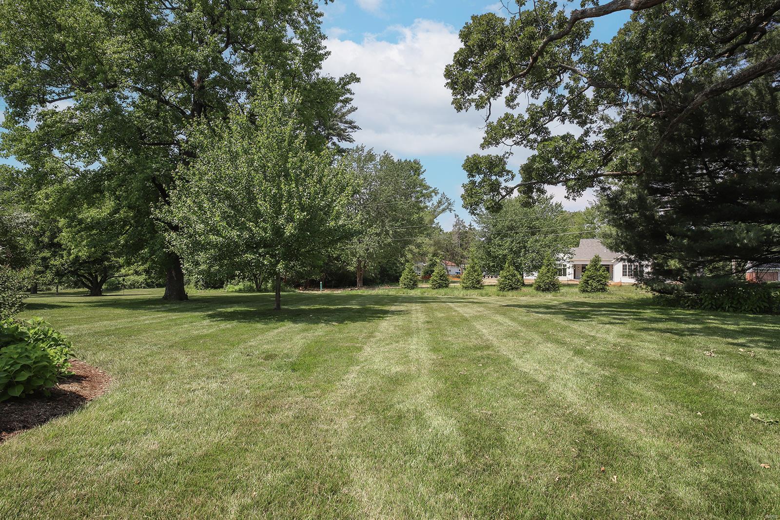 309 South Spoede Road Creve Coeur, MO 63141 - Photo 43 of 48