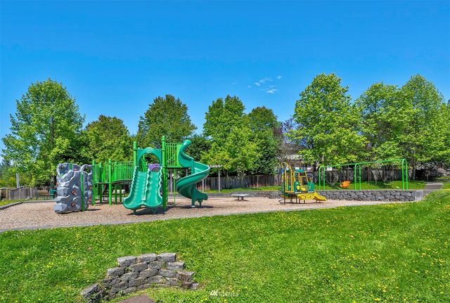 a view of garden entrance