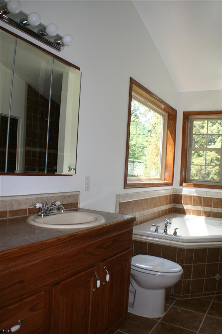 13787 Farm Road Belleville, MI 48111 - Photo 13 of 19 Photo 14
