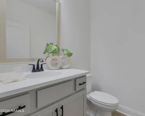 $2,600 | Undisclosed Address, Broussard, LA 70518