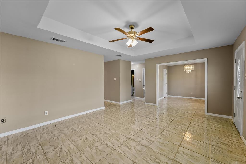 4024 Fourden Lane Lake Charles, LA 70607 - Photo 5 of 24 Gallery Image 5