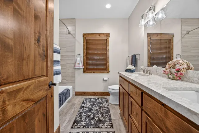 $1,200,000 | 2022 Kit Carson Circle, Arnold, CA 95223