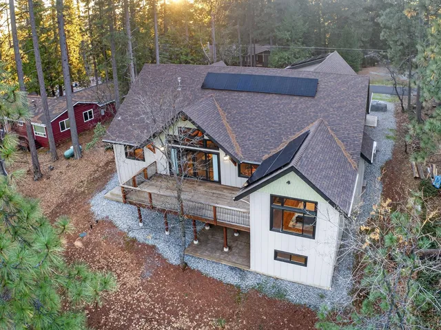 $1,200,000 | 2022 Kit Carson Circle, Arnold, CA 95223