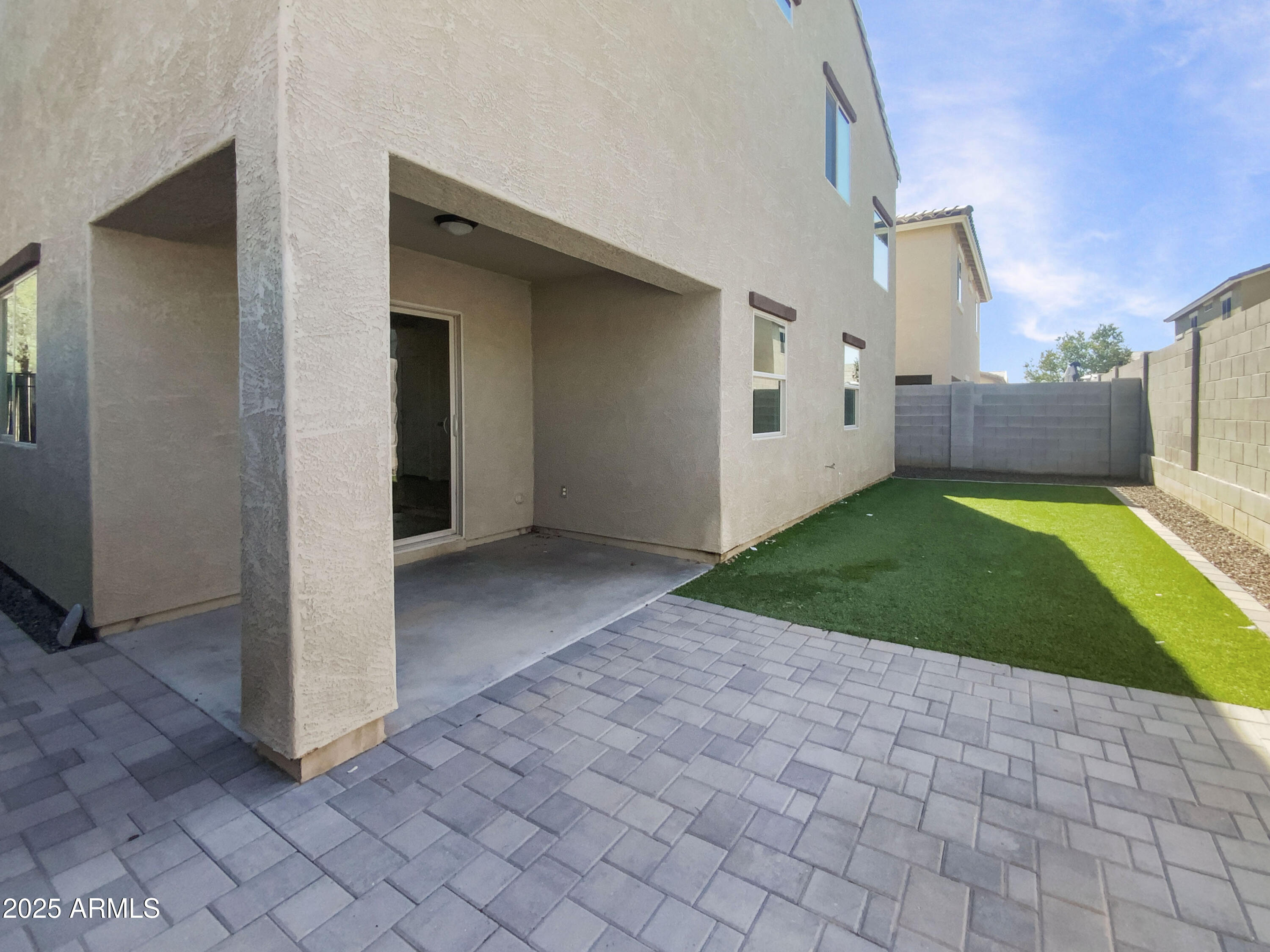 1820 West Expressman Street Apache Junction, AZ 85120 - Photo 8 of 20 photo_08