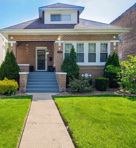 $498,000 | 10215 South Charles Street, Chicago, IL 60643