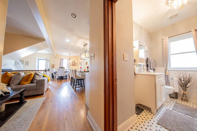 $498,000 | 10215 South Charles Street, Chicago, IL 60643