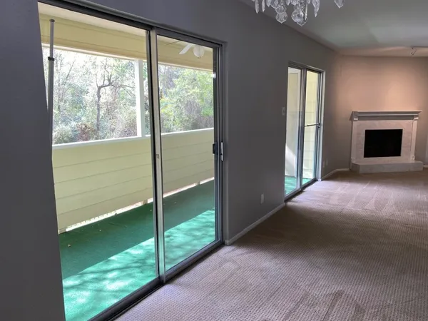 $149,900 | 14515 Wunderlich Drive, Unit 704, Houston, TX 77069
