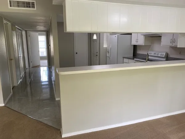 $149,900 | 14515 Wunderlich Drive, Unit 704, Houston, TX 77069