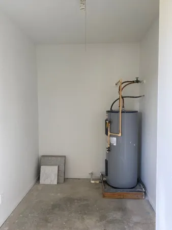 $149,900 | 14515 Wunderlich Drive, Unit 704, Houston, TX 77069