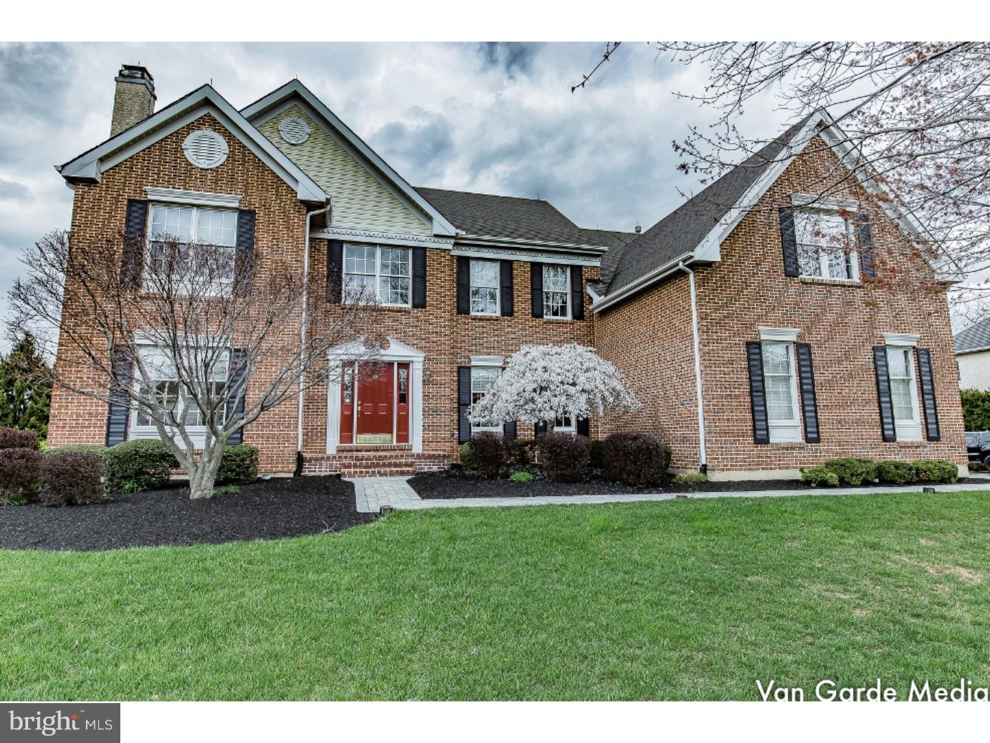 31 Springbrook Lane Newark, DE 19711 - Photo 1 of 25 Exterior Front