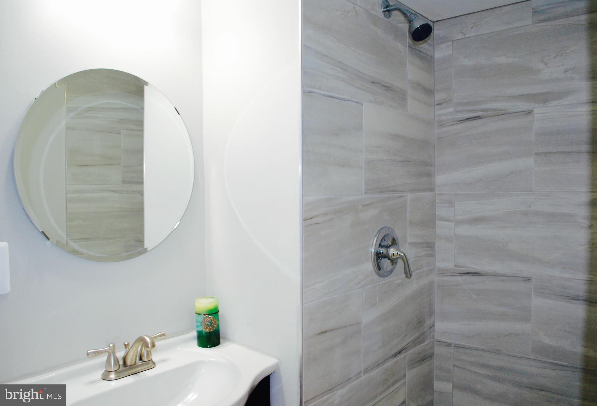 5678 Ridge View Drive Alexandria, VA 22310 - Photo 22 of 29 Basement Bathroom