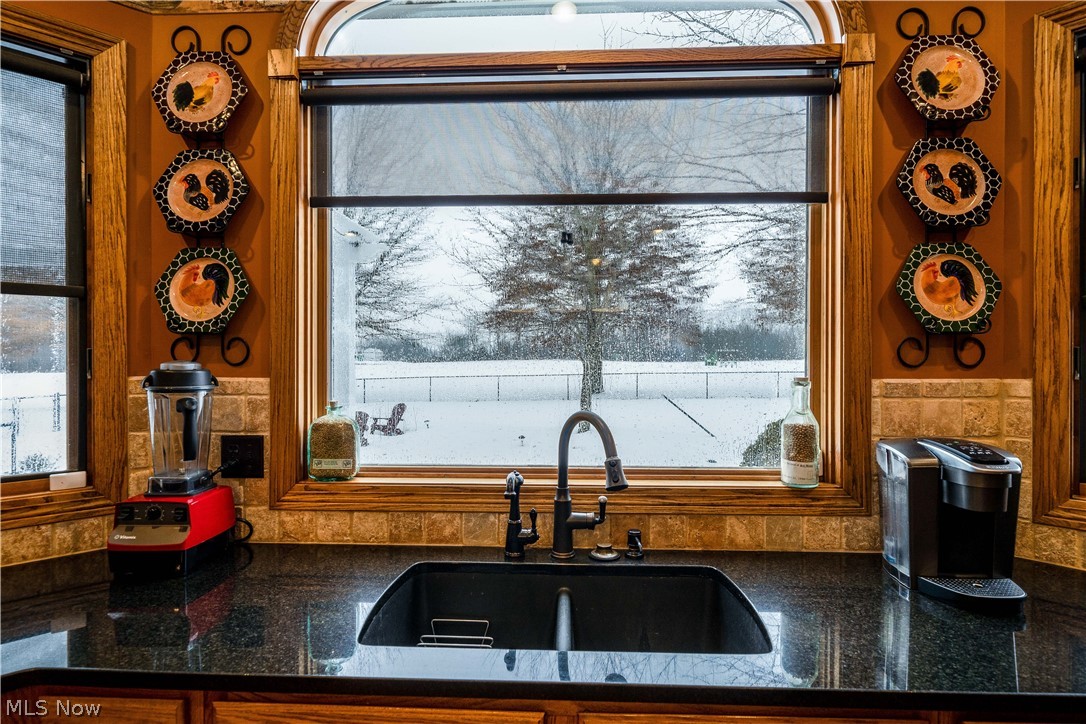 6562 Hampsher Road Clinton, OH 44216 - Photo 8 of 35