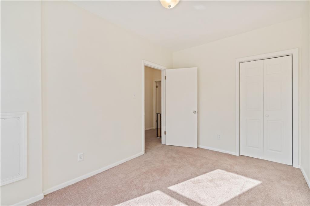 9 Edith Place Pittsburgh, PA 15213 - Photo 17 of 25 a view of an empty room