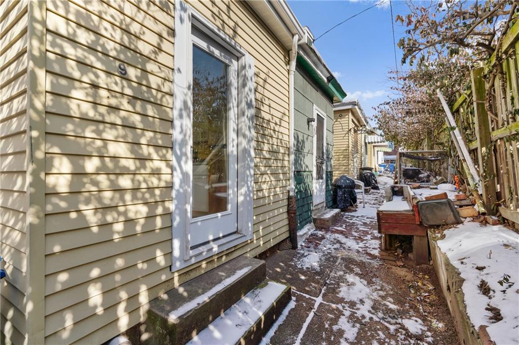 9 Edith Place Pittsburgh, PA 15213 - Photo 25 of 25 a backyard of a house with outdoor seating