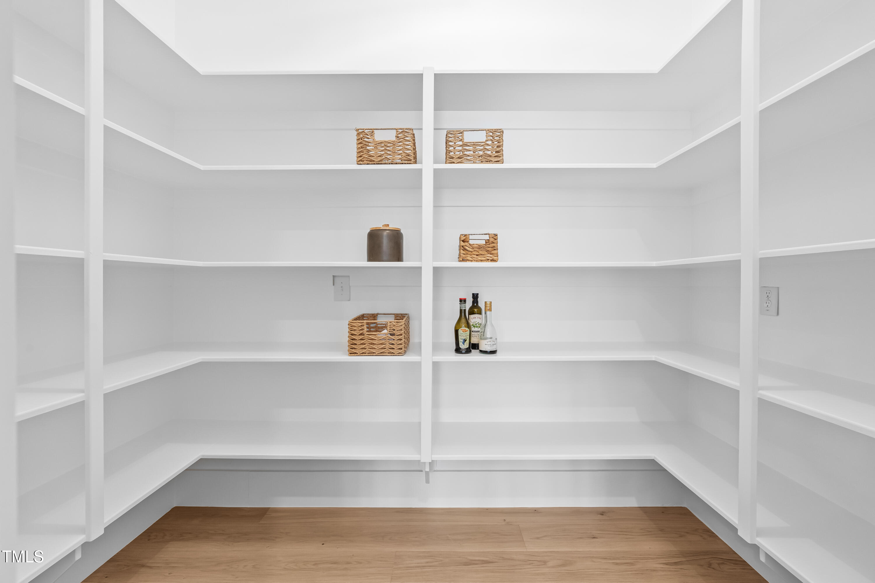 409 Tintern Lane Apex, NC 27523 - Photo 11 of 62 DSC04909