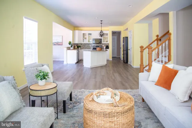 $525,000 | 15212 Fairen Lane, Colonial Heights, VA 23834