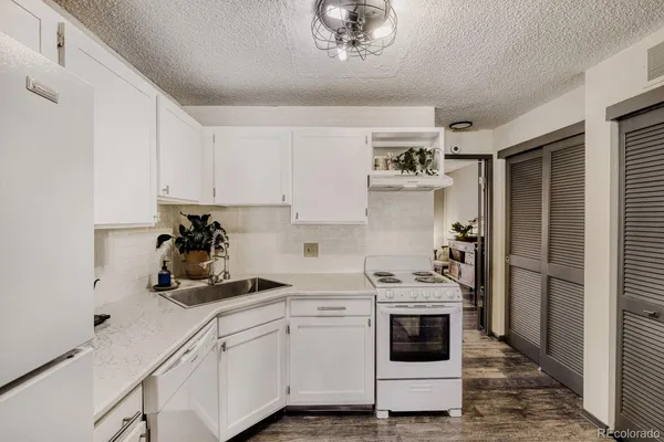 $176,900 | 6414 Village Lane, Colorado Springs, CO 80918