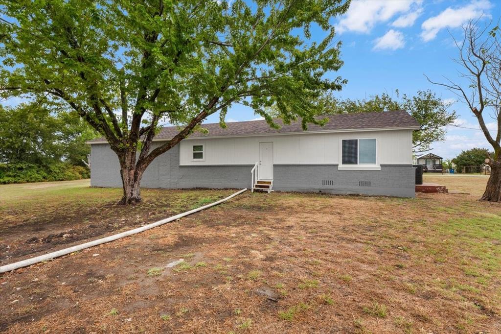 319 Green Acres Road Weatherford, TX 76088 - Photo 21 of 37 Gallery Image 21