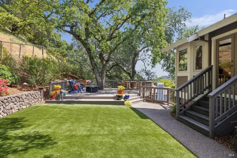 $1,750,000 | 1158 Highland Drive, Novato, CA 94949