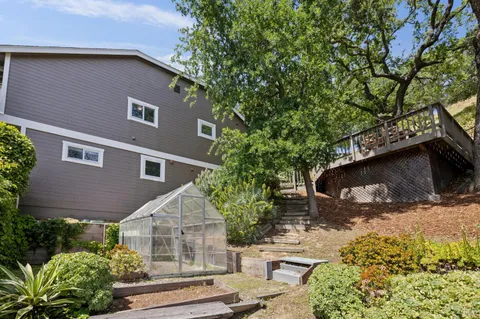 $1,750,000 | 1158 Highland Drive, Novato, CA 94949