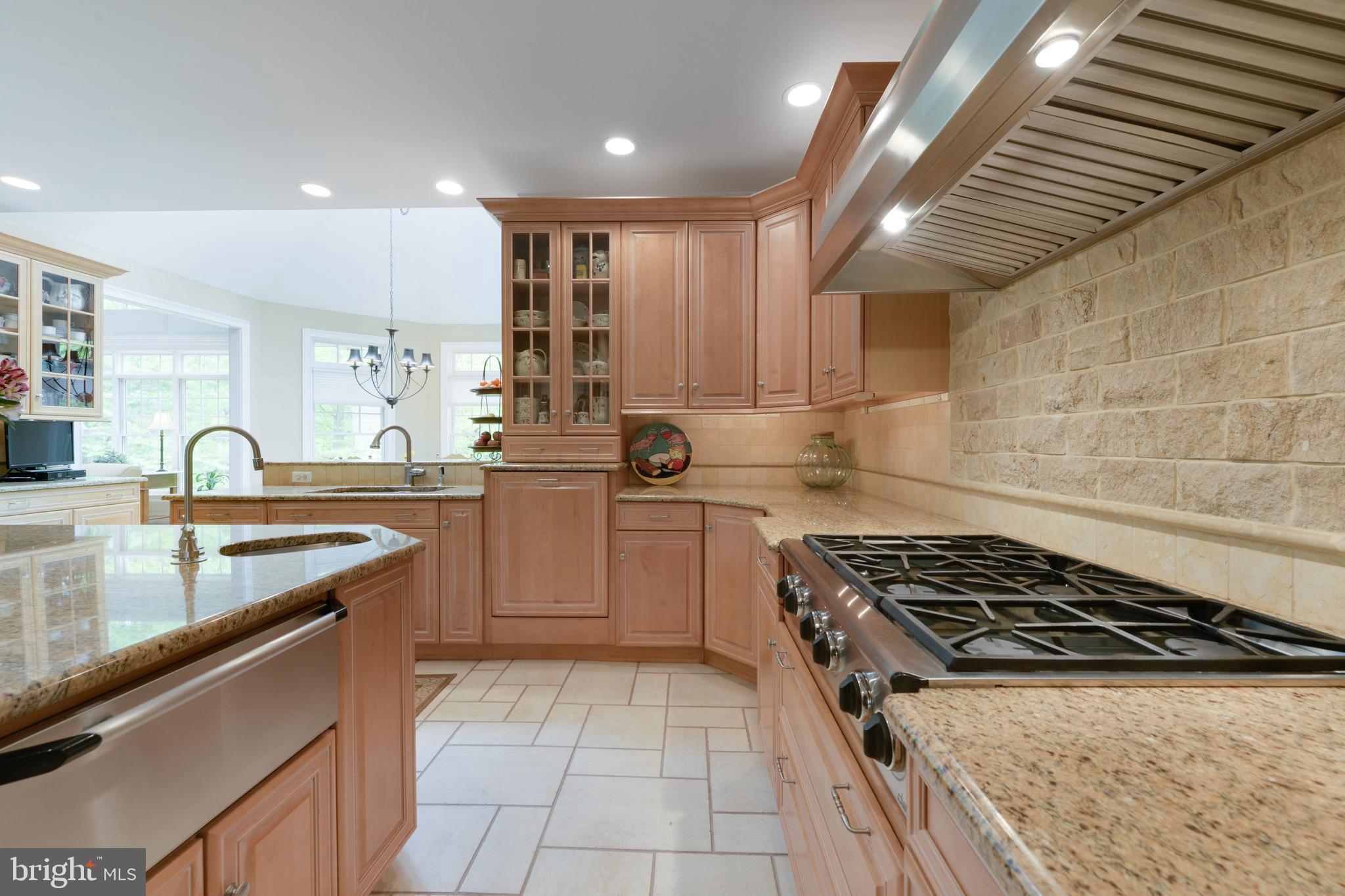 8 Rosedale Way Pennington, NJ 08534 - Photo 9 of 42 Gallery Image 9