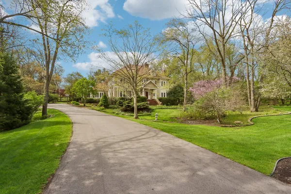 $1,790,000 | N29W30593 Foxwood Drive, Delafield, WI 53072