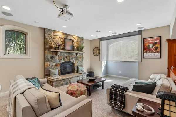 $1,790,000 | N29W30593 Foxwood Drive, Delafield, WI 53072