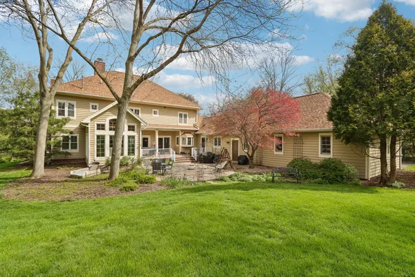 $1,790,000 | N29W30593 Foxwood Drive, Delafield, WI 53072